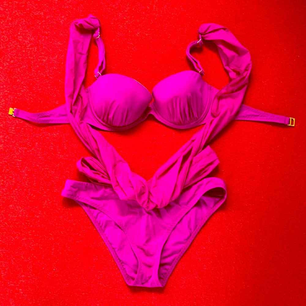 Super sexy swimming suit